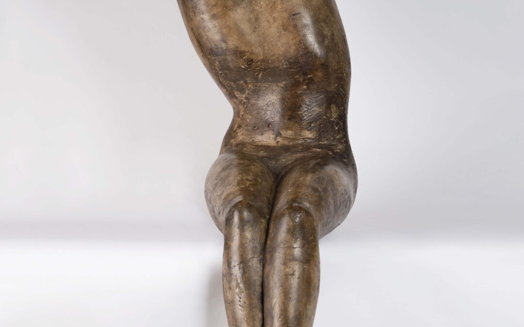 Figura seduta